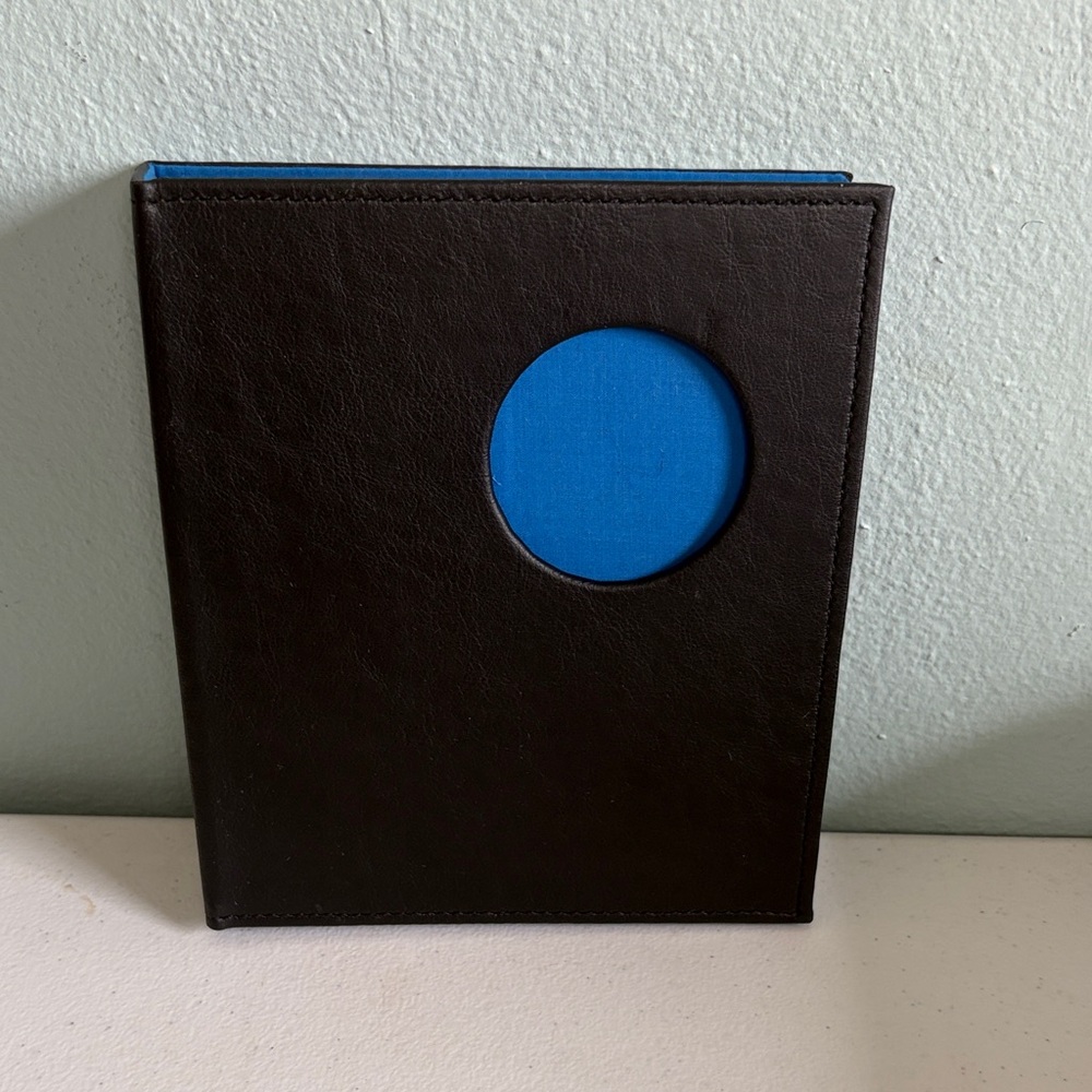Umbra Post Card Storage Binder